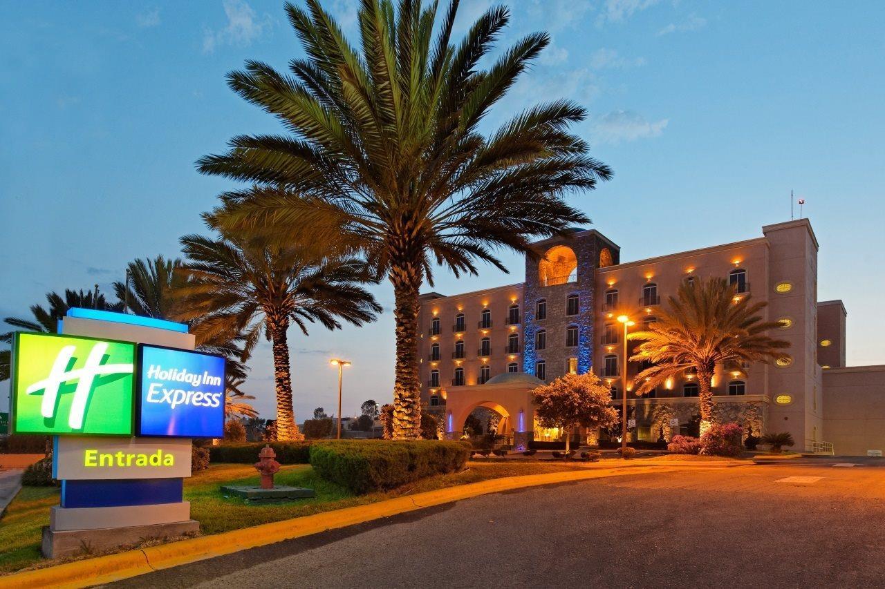 Holiday Inn Express Silao-Aeropuerto Bajio, An Ihg Hotel Exterior foto